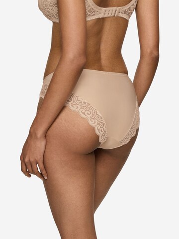 TRIUMPH Tai-Slip ' Red Label Amourette ' in Beige