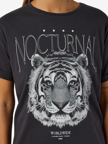 Maglietta 'NMBRANDY' di Noisy may in grigio