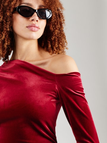 ABOUT YOU Šaty 'Maureen' – červená