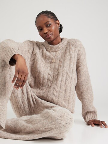 Pull-over TOPSHOP en beige : devant