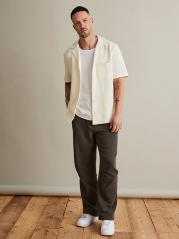 DAN FOX APPAREL Regular fit Ing 'Heinrich' - bézs