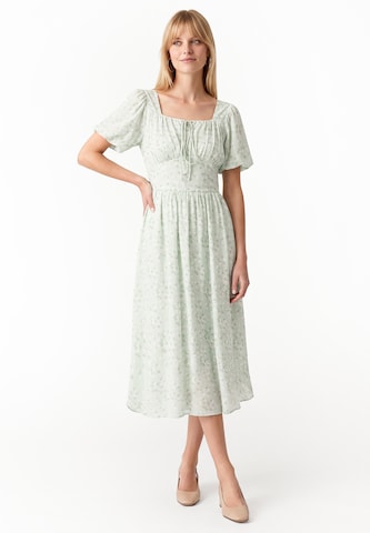 Usha - Vestido en verde