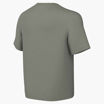 NIKE Shirt in Green