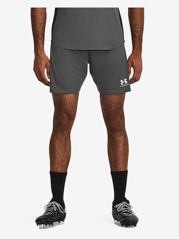 UNDER ARMOUR Обычный Спортивные штаны 'Challenger' в Серый: спереди