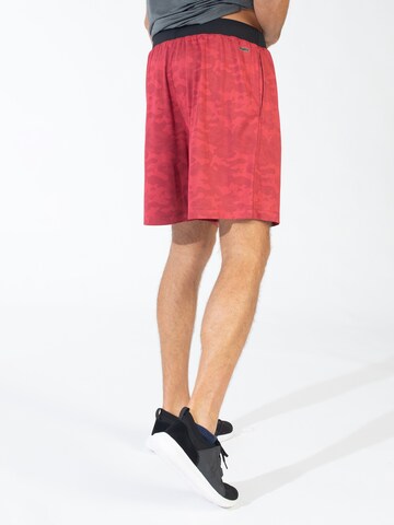 regular Pantaloni sportivi di Spyder in rosso