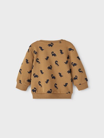 NAME IT - Sweatshirt 'Tas' em castanho