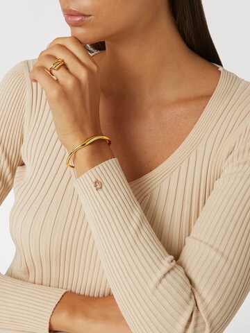 GUESS Bracelet 'Fluid' in Gold: front