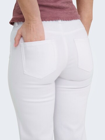 ONLY Regular Jeans 'ONLBLUSH' in White