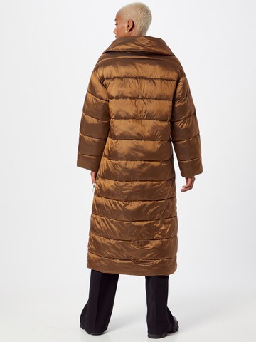 OOF WEAR Winter Coat in Brown