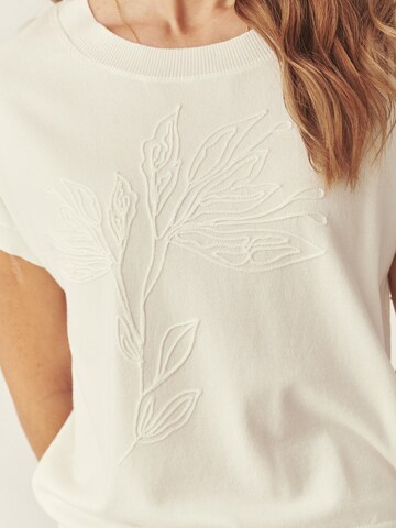 Pullover 'Sufif' di TATUUM in bianco