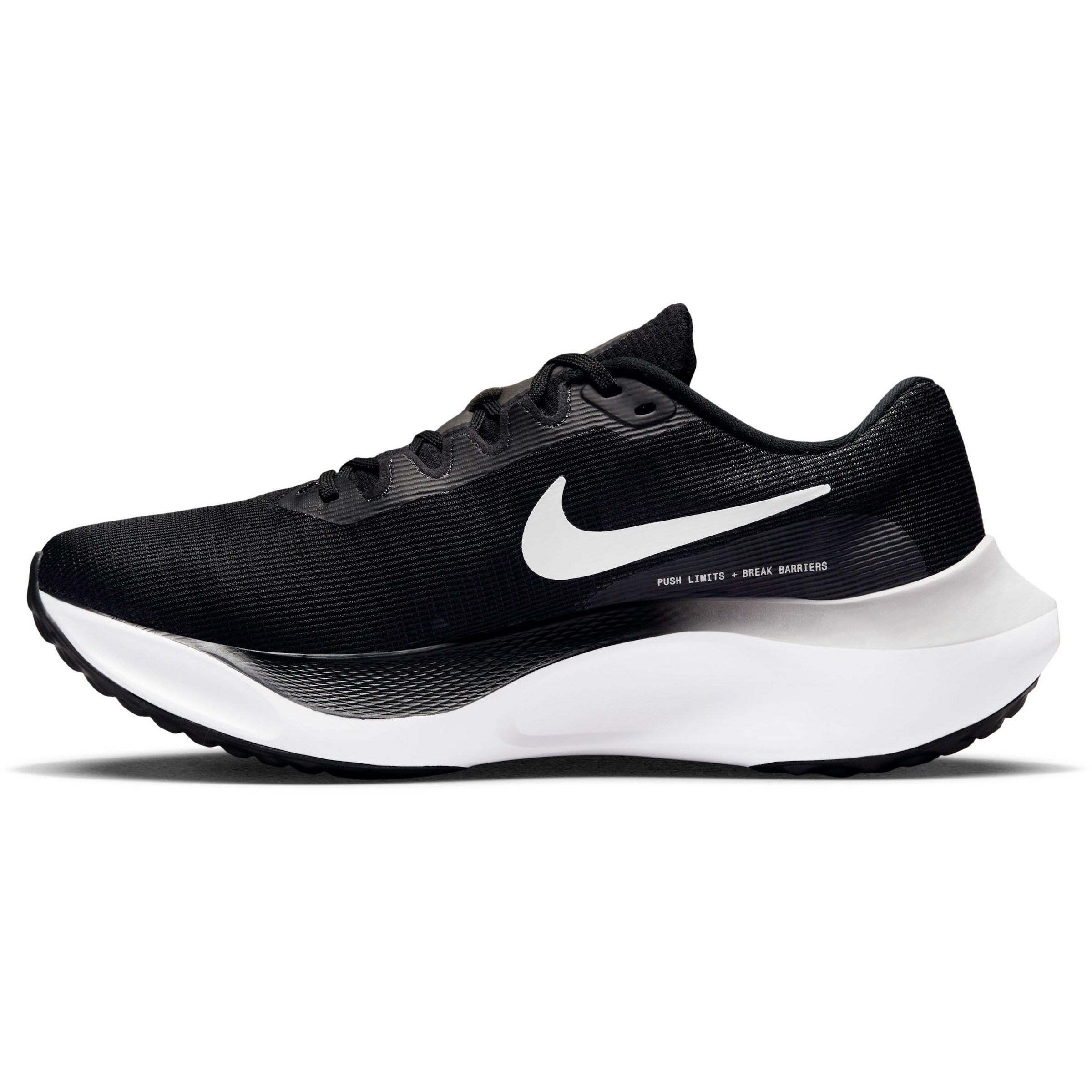 Chaussure de course 'Zoom Fly 5' NIKE en noir