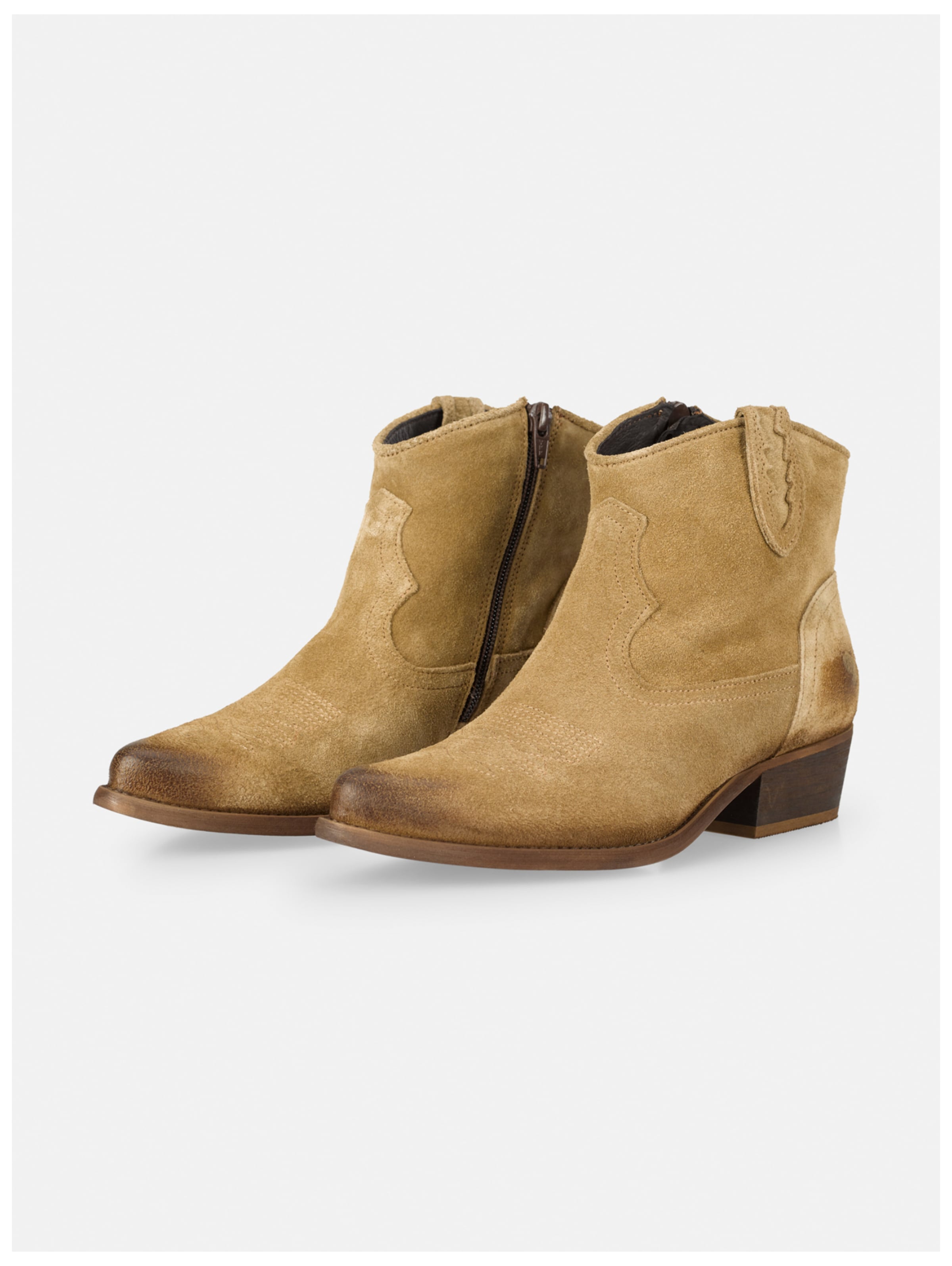 Felmini Wide Fit Bootie in Beige