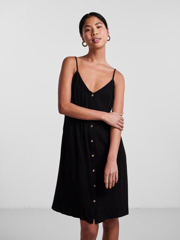 Robe 'Vinsty' PIECES en noir : devant