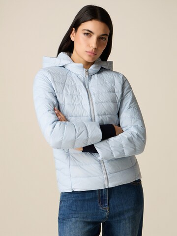 oltre Winter Jacket in Blue: front