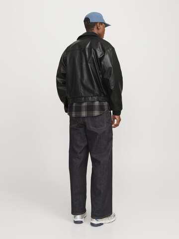 JACK & JONES Φθινοπωρινό και ανοιξιάτικο μπουφάν 'JCOChrome' σε μαύρο