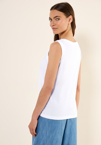 CECIL Top in White