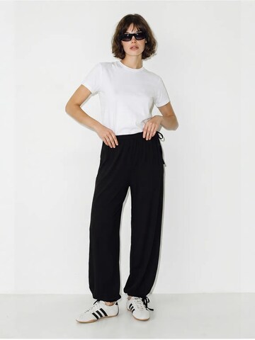 Effilé Pantalon Bianco Lucci en noir