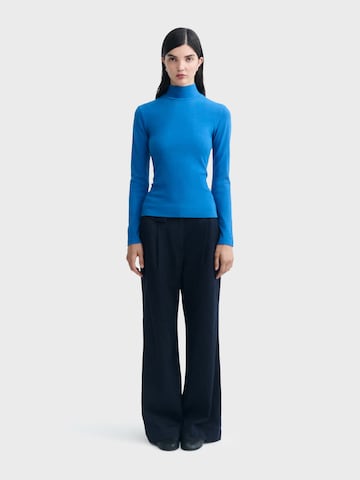 Thinking MU Shirt 'Aine' in Blau