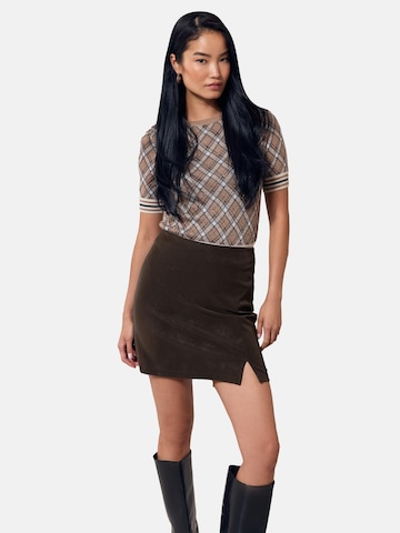 Lipsy Skirt in Brown: front