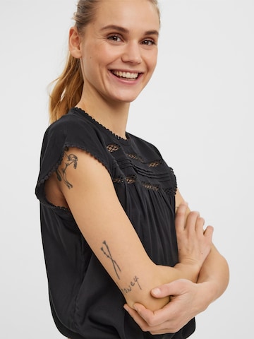 VERO MODA Bluse 'Debbie' in Schwarz