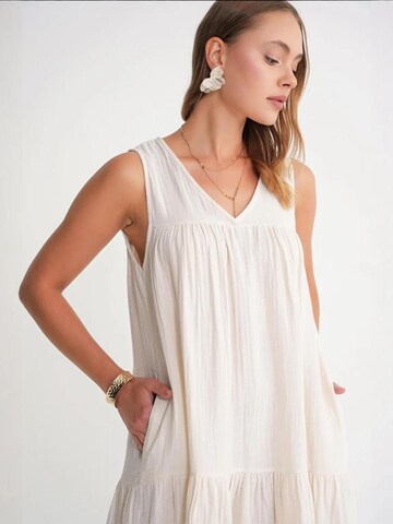 MixRay Jurk in Beige