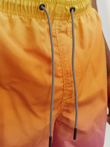 JACK & JONES - Bermudas 'Fiji' en naranja