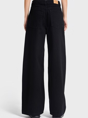 IT'S BASIC Baggy Jeans 'Baggy Mid Rise Jeans (Lenght 28)' in Black