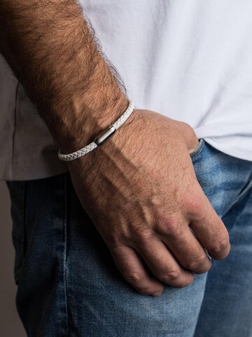 Akitsune Armband 'Silvus' in Weiß