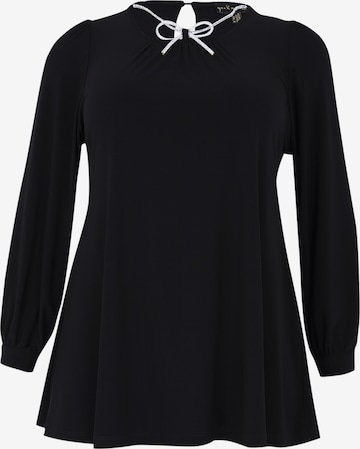 Yoek Tunic in Black: front