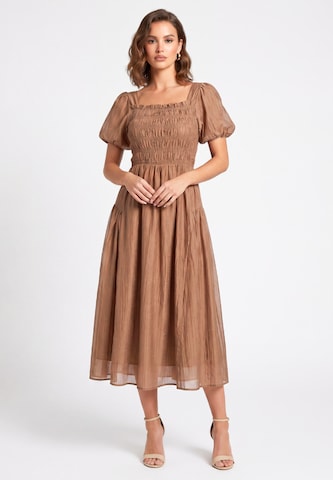 Robe faina en marron : devant
