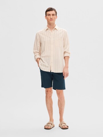 SELECTED HOMME Slimfit Shorts in Blau