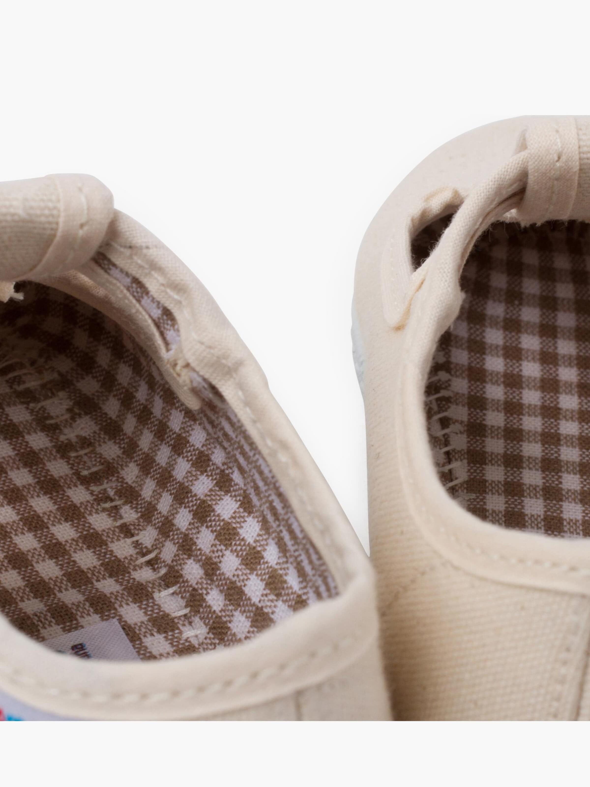 Pisamonas First-Step Shoes in Beige