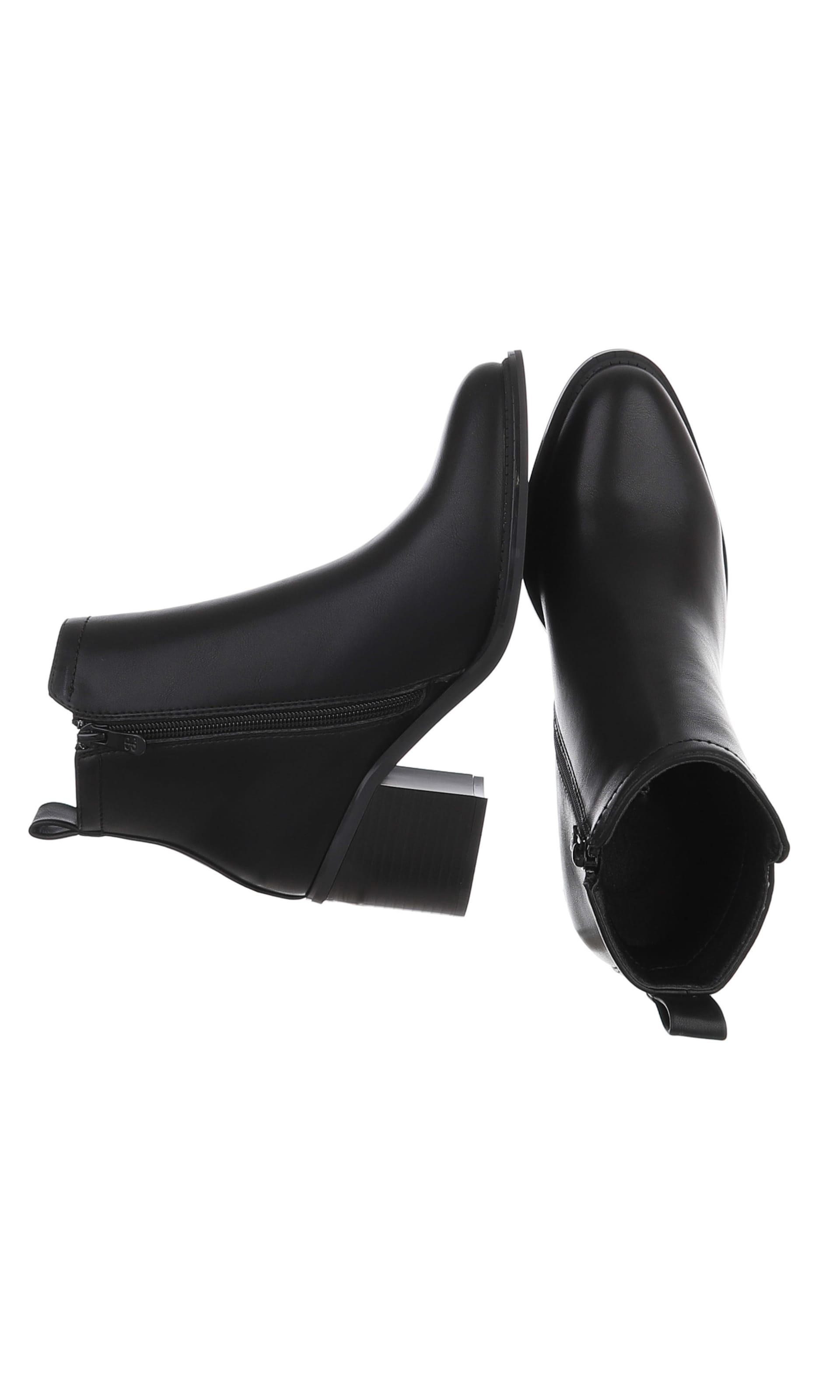Ital-Design Ankle Boots in Black
