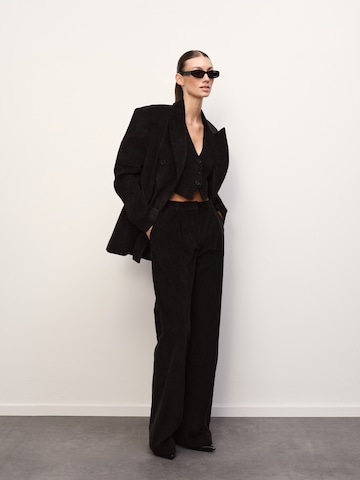 RÆRE by Lorena Rae - Loosefit Calças em preto