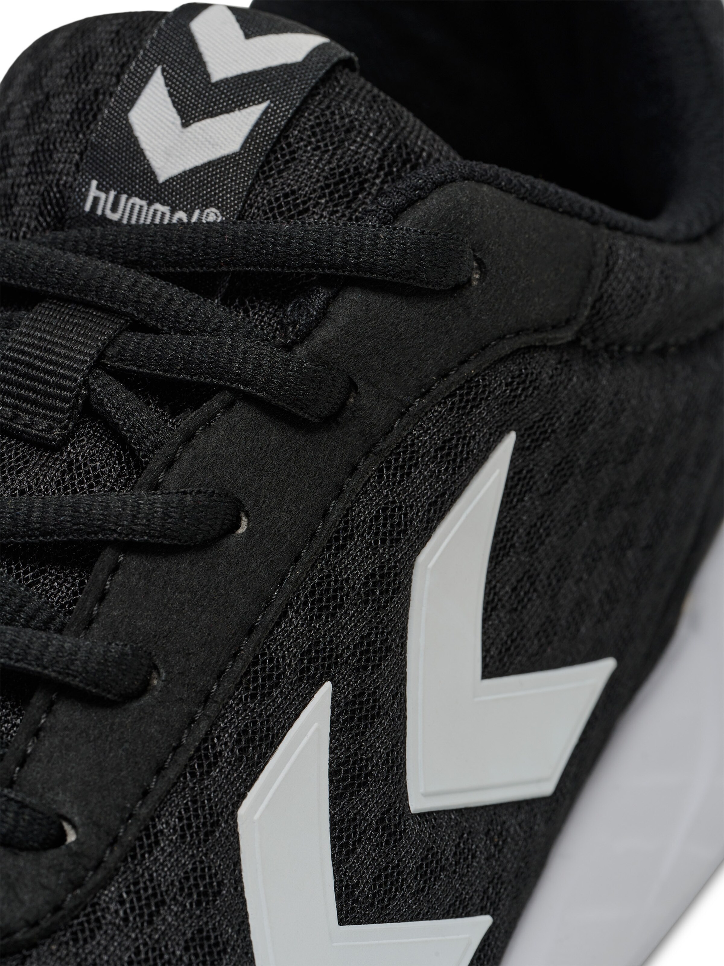 Hummel Sports shoe 'Legend Breather' in Black