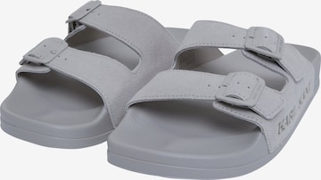 Karl Kani Pantolette in Grau