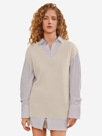 Imily Bela Sweater in Beige: front