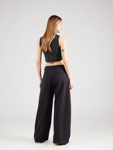 WEEKDAY Wide Leg Hose 'Kumi' in Grau