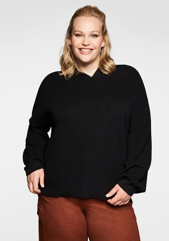 SHEEGO Sweater in Black: front