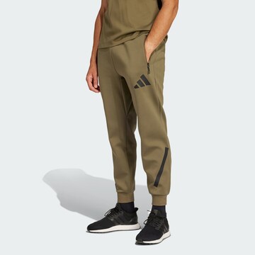 ADIDAS SPORTSWEAR Tapered Sportbroek 'Z.N.E.' in Groen: voorkant