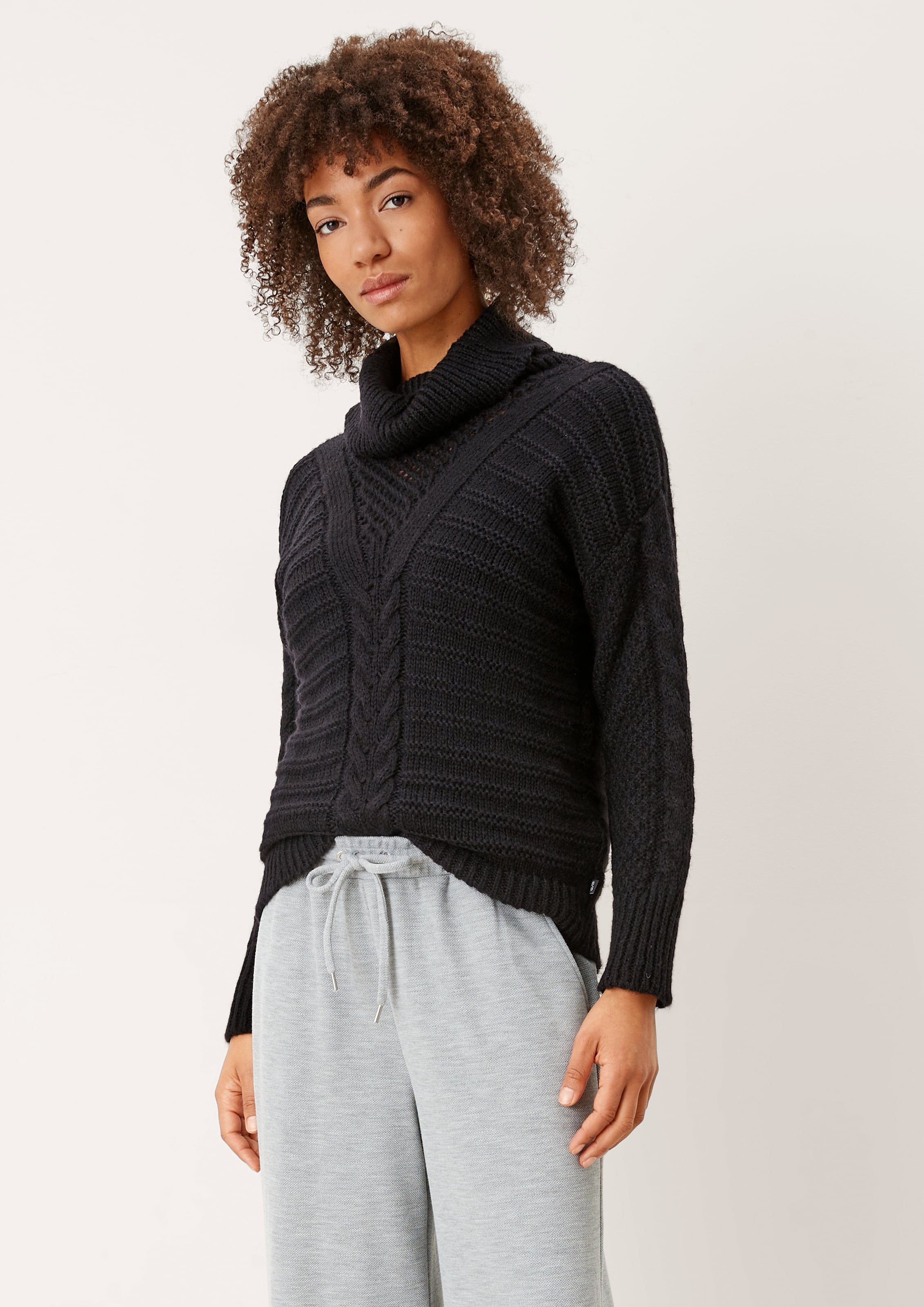 Q/S by s.Oliver Pullover in Schwarz 