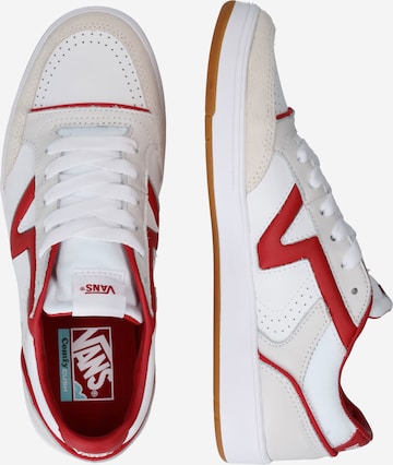 Baskets basses VANS en rouge