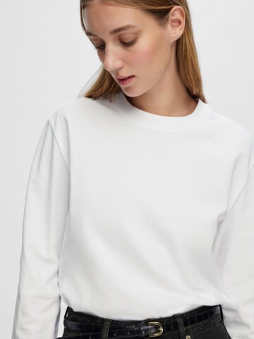 SELECTED FEMME T-shirt 'Essential' i vit