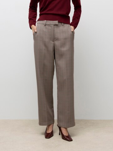 VERO MODA regular Bukser med fals i brun: forside