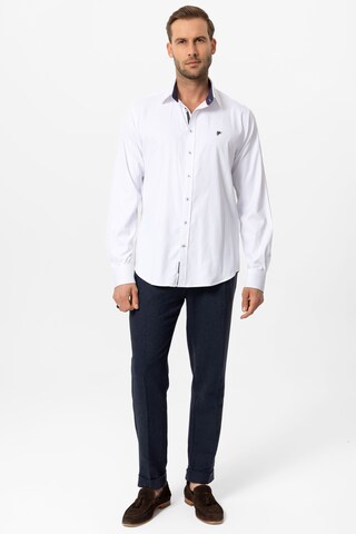 DENIM CULTURE Regular fit Button Up Shirt 'Phil' in White
