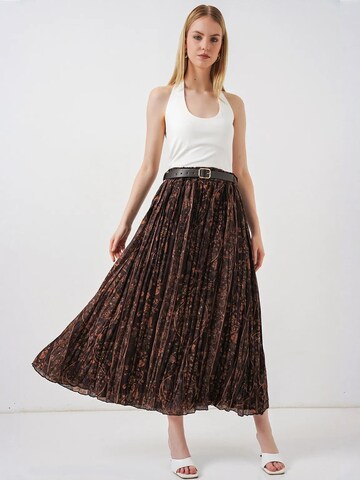 Bigdart Skirt in Brown