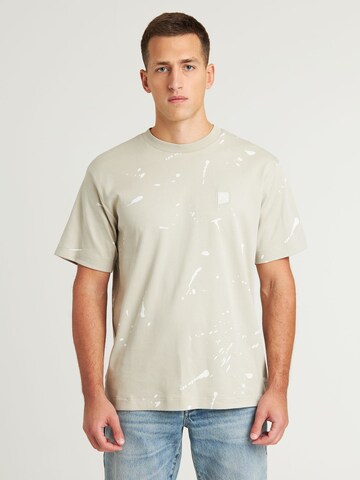 T-Shirt 'Elon' CHASIN' en beige : devant