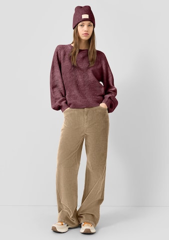 Pullover di QS in rosso: frontale