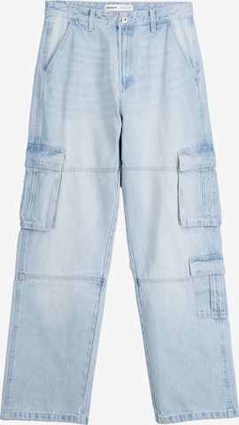 Bershka Loose fit Cargo jeans in Blue: front