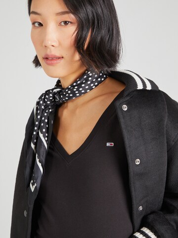 Tommy Jeans Μπλουζάκι σε μαύρο